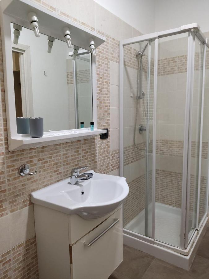 Civico 83 Bed & Breakfast Reggio di Calabria Exterior foto