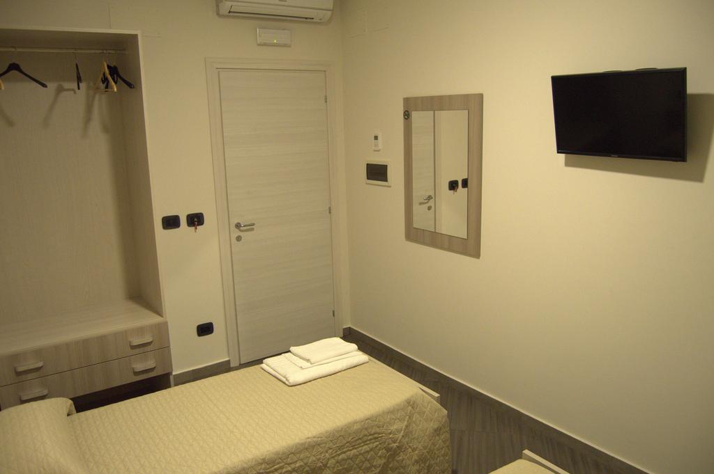 Civico 83 Bed & Breakfast Reggio di Calabria Exterior foto